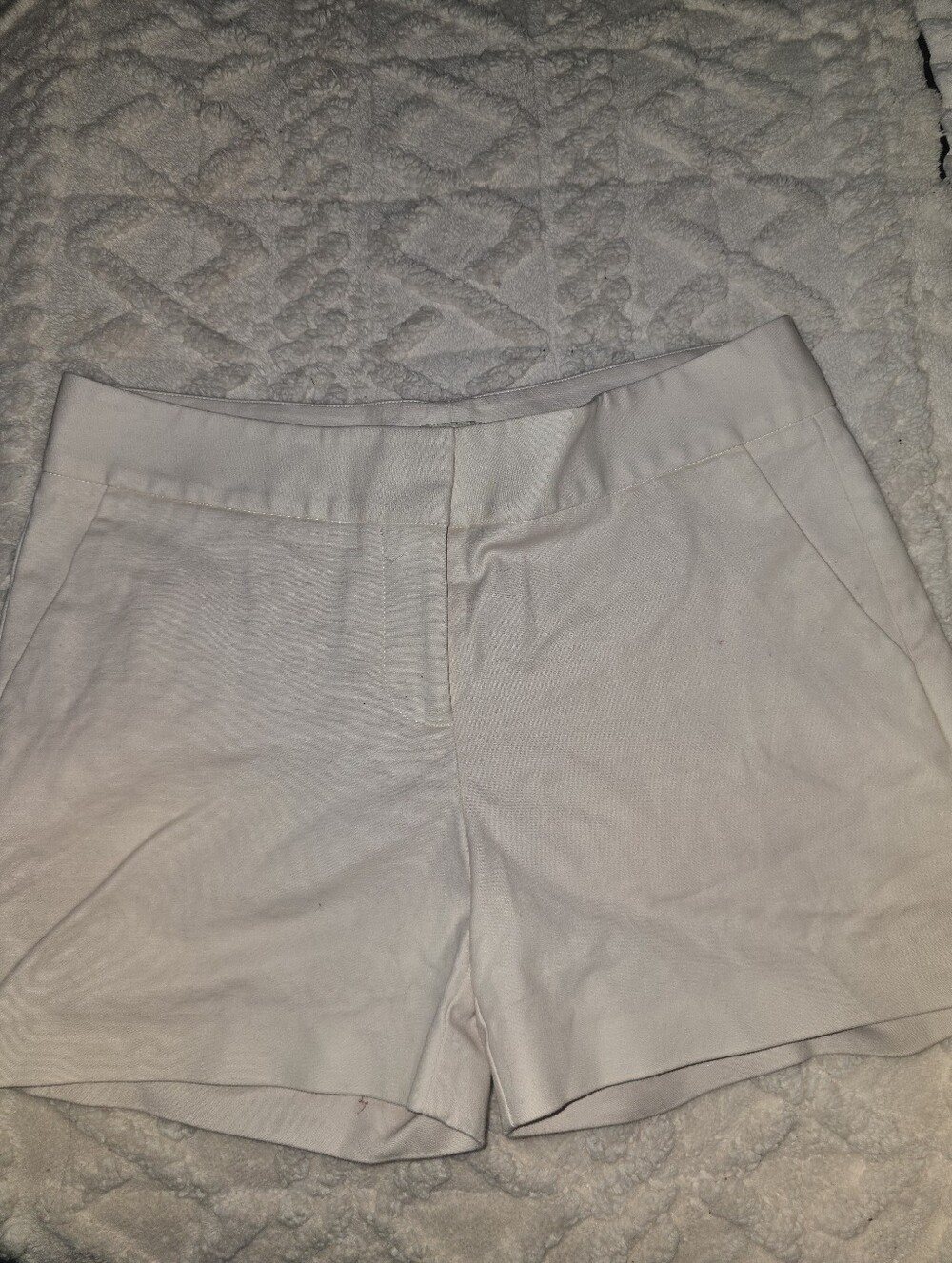 Daniel Cremieux Cream High-Waist Pull-On Women's Shorts